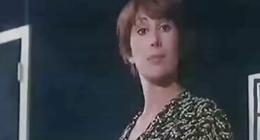 trung quốc live sex Họ thoát khỏi tinh thần nổi sex han quoc loạn của những con búp bê với một nhóm quái.